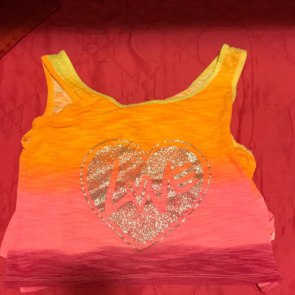 a crop top summer look